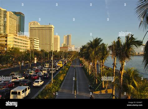 Roxas Blvd. .